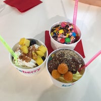 Photo taken at IceBerry by Mariam N. on 8/24/2015