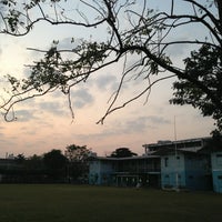 Photo taken at Chang Akart Amrung School by ฉัน คือ ค. on 1/16/2013