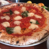 Снимок сделан в Tutta Bella Neapolitan Pizzeria пользователем Swapnil K. 5/20/2018