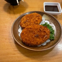 Das Foto wurde bei Ariyoshi Japanese Restaurant von Jaro G. am 11/22/2023 aufgenommen