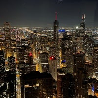 Foto tomada en 360 CHICAGO  por Jaro G. el 2/18/2024