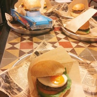 12/14/2015にAnna M.がT-Burger Station Barcelonaで撮った写真