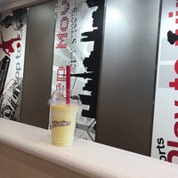 Photo taken at KFC by Naoyuki I. on 7/11/2017