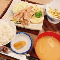 Photo taken at 寿司と和食の店 つたや by あつみん on 6/24/2023