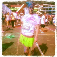 Photo taken at Run Or Dye by Maria F. on 7/6/2013