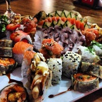 Photo taken at Sensei Lounge Sushi by Nelinho P. on 6/30/2013
