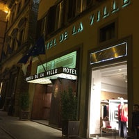 Photo taken at De La Ville Hotel Florence by Hacer A. on 4/24/2016