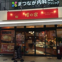 Photo taken at 蜂の家 本島店 by ゆうなぎ on 3/26/2016