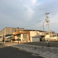 Photo taken at Shin-Iizuka Station by ゆうなぎ on 10/9/2015