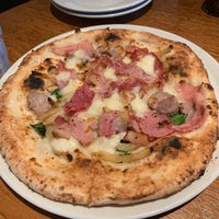 Photo taken at PIZZA SALVATORE CUOMO さいたま新都心 by Yuukou on 9/16/2019