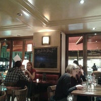 Photo prise au Café des Mousquetaires par Lesia K. le12/29/2012