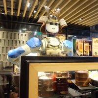 Photo taken at Hajime Robot Restaurant (ฮาจิเมะ) by Jan S. on 9/26/2016