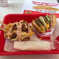 Photo taken at In-N-Out Burger by Tanino K. on 3/22/2019
