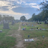 Photo taken at Springfield Cemetery by Trevin⚡️ D. on 10/8/2021