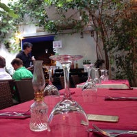 Foto tirada no(a) Restaurante Marbella Patio por Herman N. em 7/27/2015
