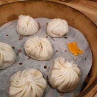 Photo taken at Din Tai Fung by Satya W. on 10/11/2021