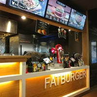 Photo taken at Fatburger by Satya W. on 9/8/2017