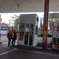 Photo taken at Shell by Satya W. on 9/16/2019