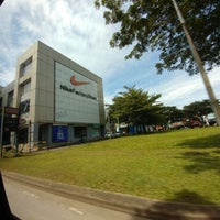 nike outlet alam sutera