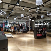 Limpiamente emprender pastel Nike Store Grand Indonesia Store, 50% OFF | www.colegiogamarra.com