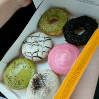 Photo taken at J.Co Donuts &amp;amp; Coffee by Satya W. on 3/6/2022