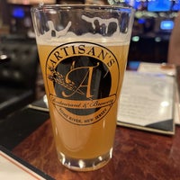 Photo prise au Artisan&amp;#39;s Brewery and Italian Grill par Mike M. le8/31/2022