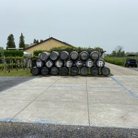 Photo taken at Wölffer Estate Vineyards by Courtney M. on 5/28/2022