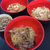 Restoran Dapur Sarawak Comfort Food Restaurant Photo Taken At Restoran Dapur Sarawak By La S On 2 22 2018