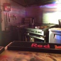 Foto scattata a Barrel Inn Bar and Grill da Thadius K. il 11/20/2012
