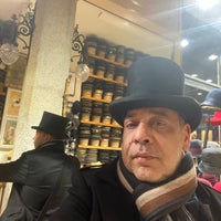 Mutinelli Cappelli - Negozio di accessori in Milan