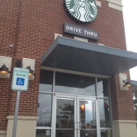Photo taken at Starbucks by Carter P. on 11/11/2012