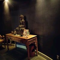 Photo prise au INDO Restaurant &amp;amp; Lounge par kumi m. le8/28/2021