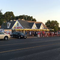 Photo taken at Ted Drewes Frozen Custard by Steve W. on 7/13/2016