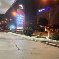 Photo taken at Petrol Ofisi by Mustafa U. on 1/28/2024