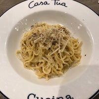 Das Foto wurde bei Casa Tua Cucina von rafa r. am 1/3/2018 aufgenommen