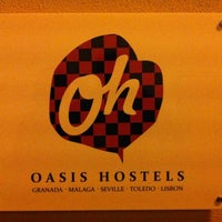 Das Foto wurde bei Oasis Backpackers Mansion von Teófilo F. am 10/2/2012 aufgenommen
