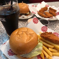 Photo taken at Johnny Rockets by Faris S. on 1/14/2018