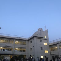 Photo taken at 品川区立八潮学園 by 池本 昌. on 6/2/2018