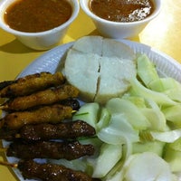 Photo taken at Fatman Satay @ Old Airport Market by Sally Y. on 11/8/2012