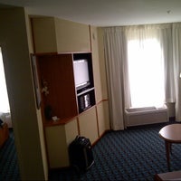 3/19/2013에 Shawn E.님이 Fairfield Inn &amp;amp; Suites by Marriott Winchester에서 찍은 사진