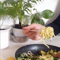 Foto diambil di Oi Spaghetti + tiramisu oleh Oi Spaghetti + tiramisu pada 4/8/2016