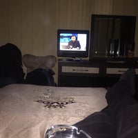 Photo taken at Ümit Pembe Köşk Hotel by Orhan Ö. on 12/5/2016