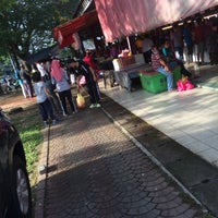 Photo taken at Pasar Seksyen 16 by FaizJ on 9/11/2016