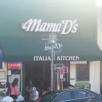 Photo taken at Mama D&amp;#39;s Italian Kitchen by Andrew D. on 8/22/2013