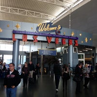 Foto tomada en &amp;quot;Welcome to Las Vegas&amp;quot; Sign  por Leah B. el 2/24/2014