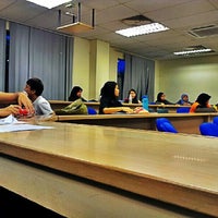 Photos At Bilik Seminar Mba Fakulti Perniagaan Ekonomi Perakaunan Ums College Classroom