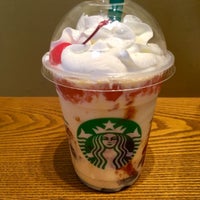 Photo taken at Starbucks by kaori k. on 5/21/2019