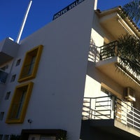 12/28/2012 tarihinde Marlyse G.ziyaretçi tarafından Hotel Villamor'de çekilen fotoğraf