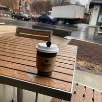 Foto tomada en Peet&amp;#39;s Coffee &amp;amp; Tea  por E E. el 2/23/2019