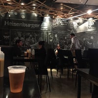 Photo taken at Heisenburger Burger Lab by Facundo C. on 10/1/2016